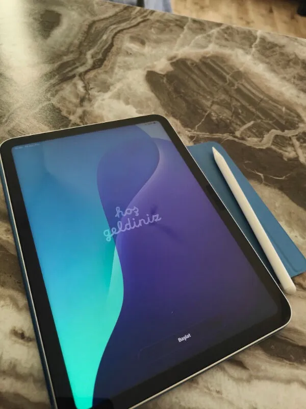 Apple iPad A16 11″