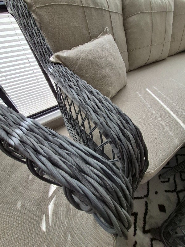 Petra Alüminyum Rattan 3+1+1+Masa(80*140)+2 Puf Bahçe Balkon Mobilyası,Krem